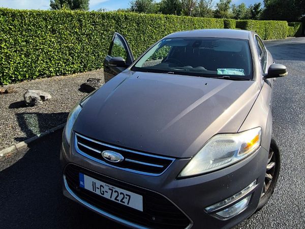 Ford Mondeo Hatchback, Diesel, 2011, Brown