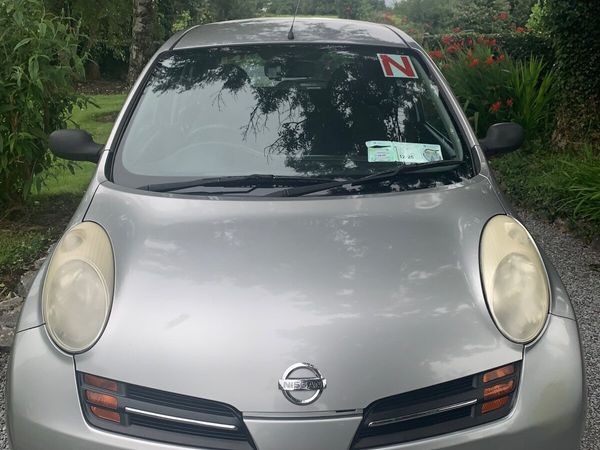 Nissan Micra Hatchback, Petrol, 2005, Silver