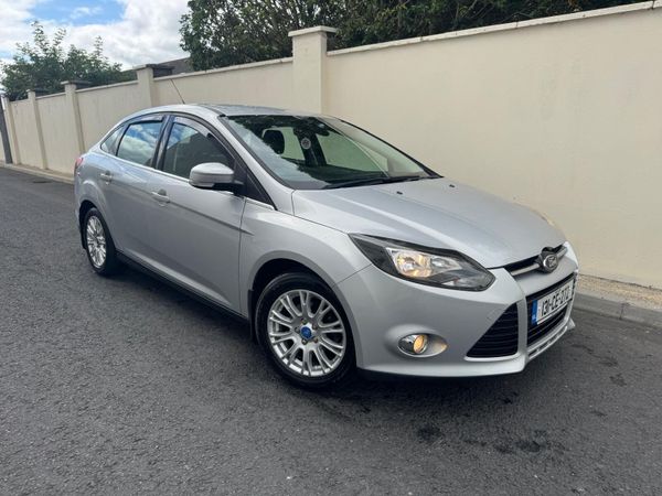Ford Focus Saloon, Diesel, 2013, Silver
