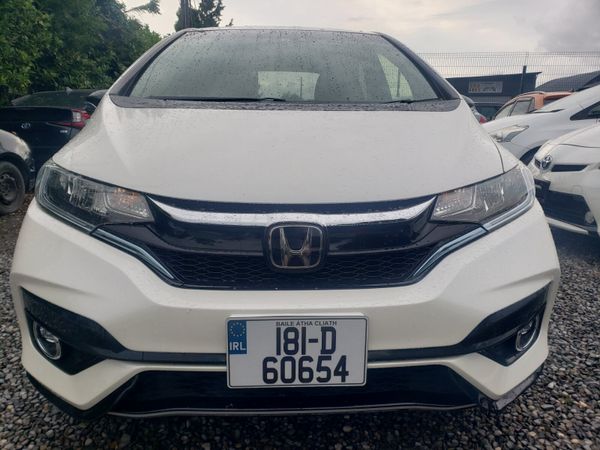 Honda Fit Hatchback, Petrol Hybrid, 2018, White