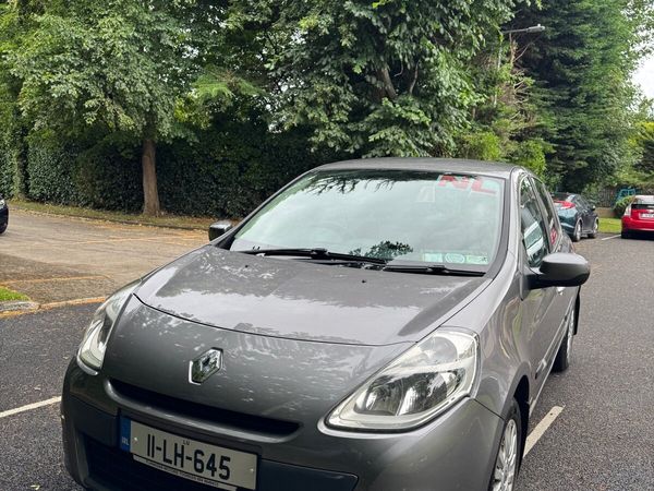 Renault Clio Hatchback, Petrol, 2011, Grey