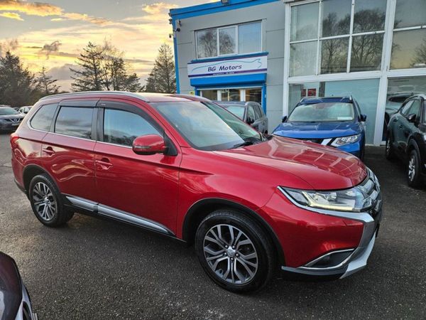 Mitsubishi Outlander Estate, Diesel, 2019, Red