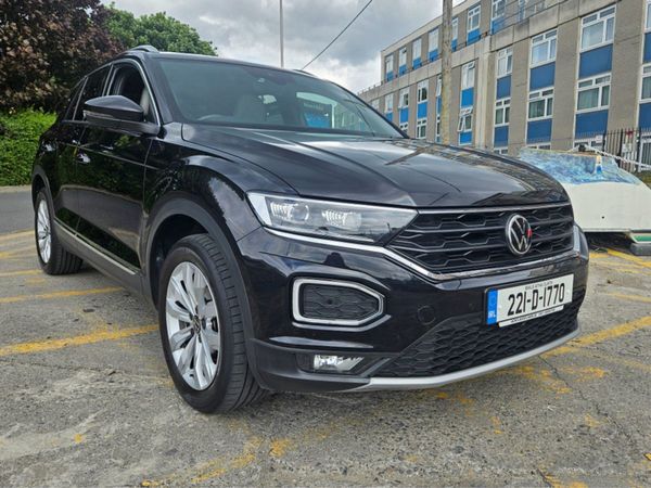 Volkswagen T-Roc Estate, Petrol, 2022, Black