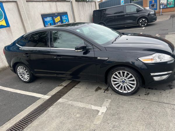 Ford Mondeo Hatchback, Diesel, 2014, Black