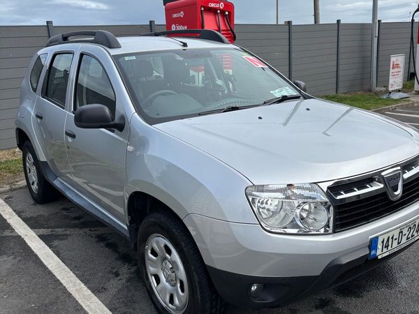 Dacia Duster SUV, Diesel, 2014, Silver