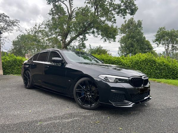 BMW 5-Series Saloon, Diesel Hybrid, 2020, Black