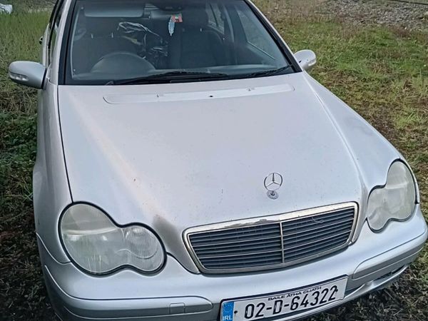 Mercedes-Benz C-Class Saloon, Diesel, 2002, Silver