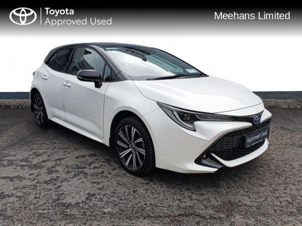 Toyota Corolla Hatchback, Petrol Hybrid, 2023, White