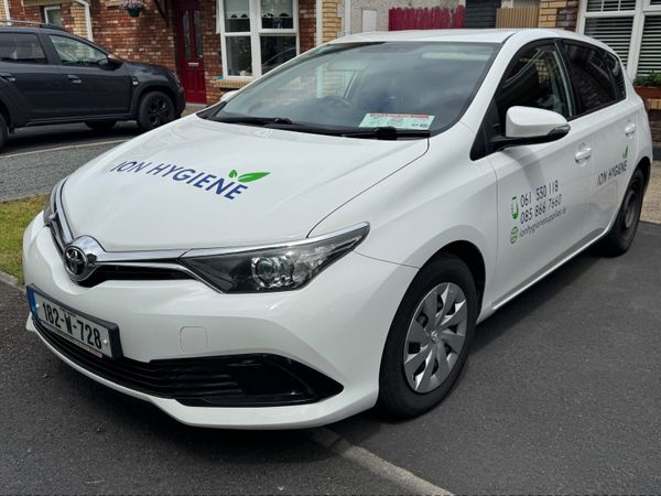 Toyota Auris Van, Diesel, 2018, White