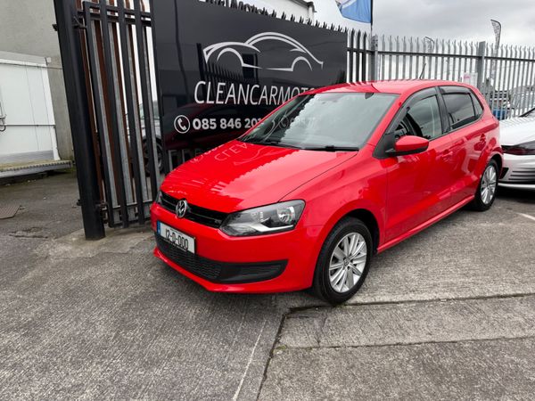 Volkswagen Polo Hatchback, Petrol, 2012, Red