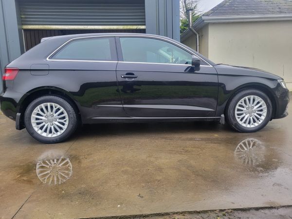 Audi A3 Hatchback, Diesel, 2014, Black