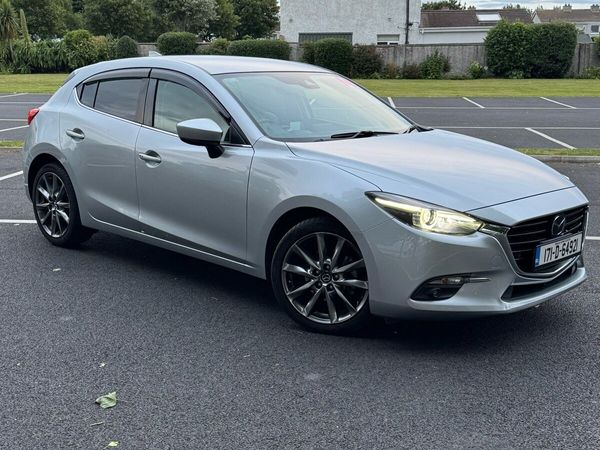 Mazda Mazda3 Hatchback, Diesel, 2017, Silver