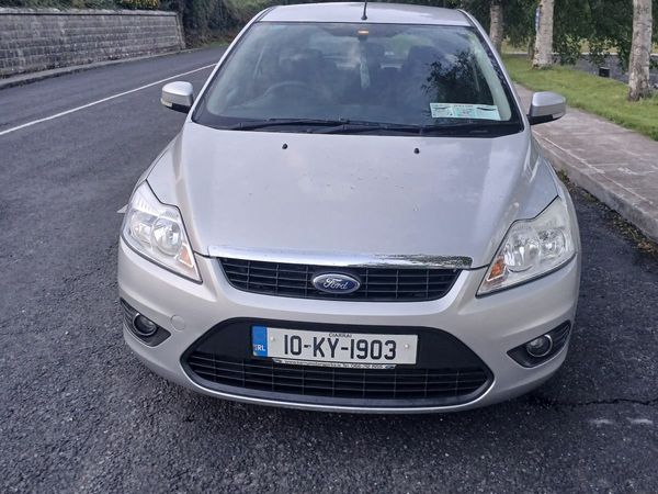 Ford Focus Hatchback, Diesel, 2010, Silver