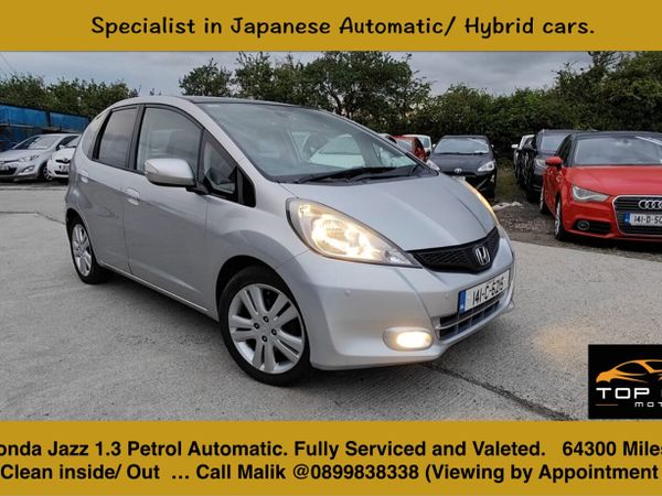 Honda Jazz Hatchback, Petrol, 2014, Grey