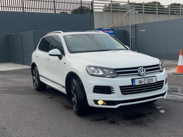 Volkswagen Touareg SUV, Diesel, 2014, White