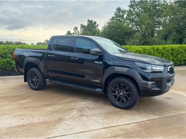 Toyota Hilux SUV, Hybrid, 2025, Black