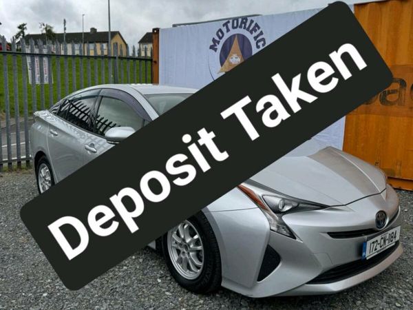 Toyota Prius Hatchback, Petrol Hybrid, 2017, Silver