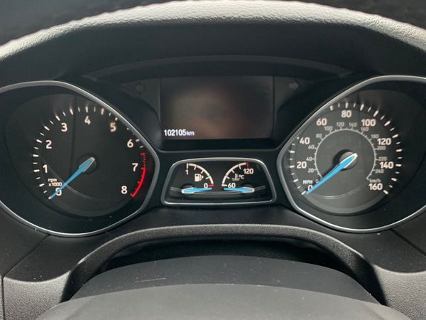 Ford Focus Hatchback, Petrol, 2016, Blue