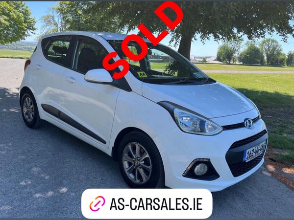 Hyundai i10 Hatchback, Petrol, 2016, White