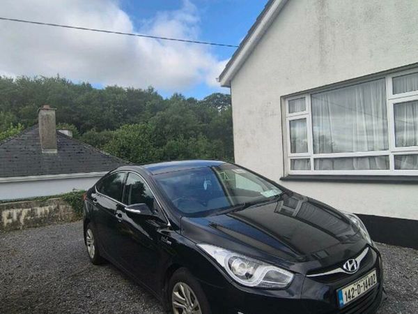 Hyundai i40 Saloon, Diesel, 2014, Black