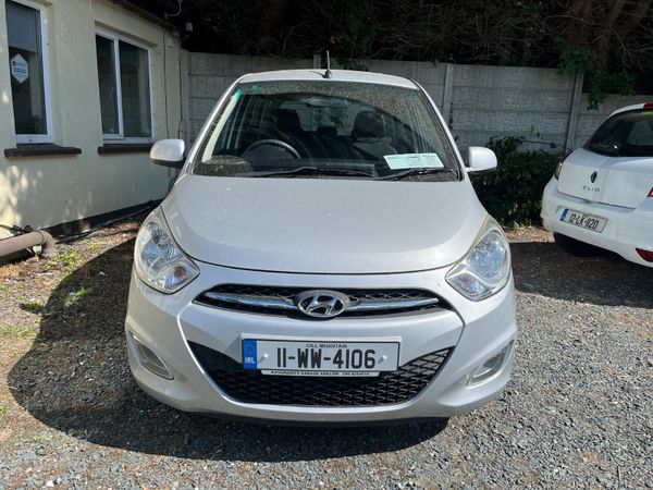 Hyundai i10 Hatchback, Petrol, 2011, Silver