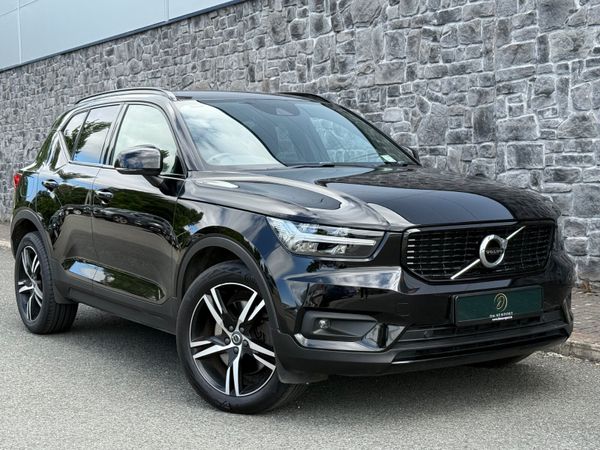 Volvo XC40 SUV, Petrol Hybrid, 2021, Black