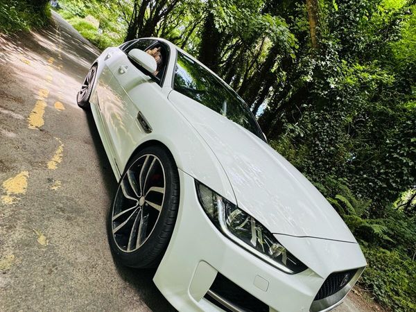 Jaguar XE Saloon, Diesel, 2017, White