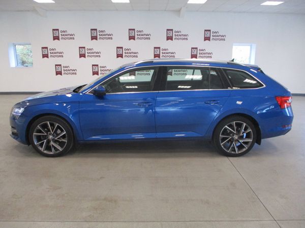 Skoda Superb Estate, Diesel, 2023, Blue