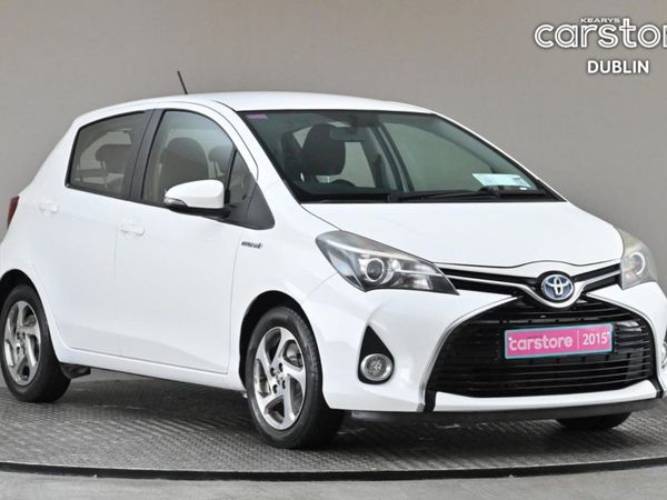 Toyota Yaris Hatchback, Petrol Hybrid, 2015, White