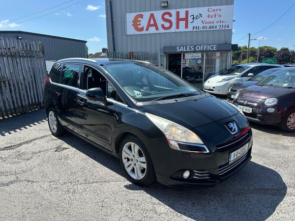 Peugeot 5008 MPV, Diesel, 2011, Black