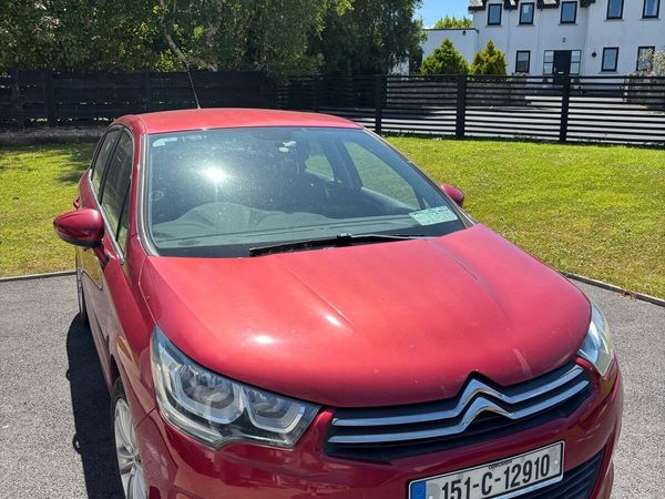 Citroen C4 Hatchback, Diesel, 2015, Red