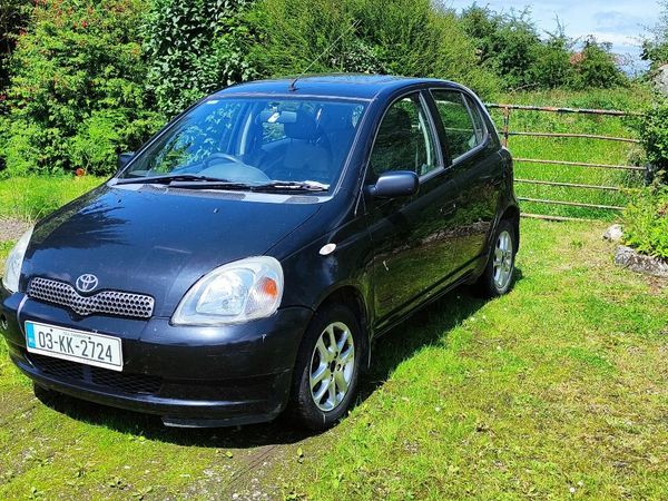 Toyota Yaris Hatchback, Petrol, 2003, Black