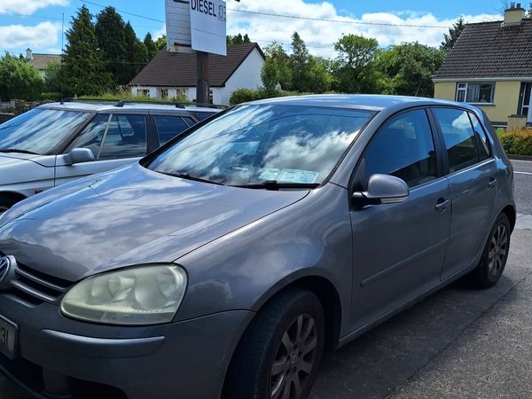 Volkswagen Golf Hatchback, Petrol, 2007, Grey