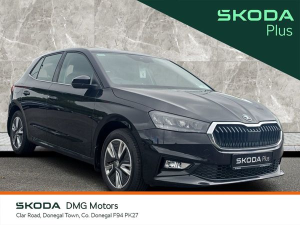 Skoda Fabia Hatchback, Petrol, 2022, Black