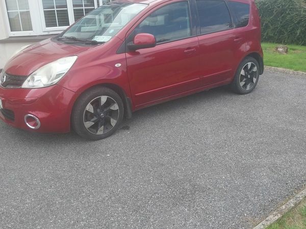 Nissan Note MPV, Diesel, 2012, Red