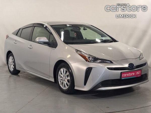 Toyota Prius Saloon, Hybrid, 2021, Silver