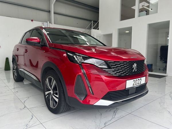 Peugeot 3008 SUV, Petrol Hybrid, 2022, Red