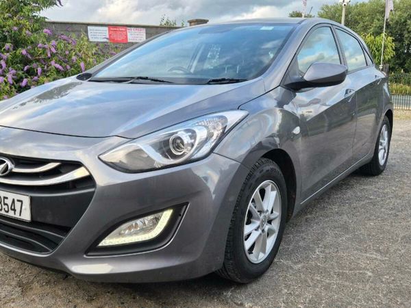 Hyundai i30 Hatchback, Diesel, 2014, Grey