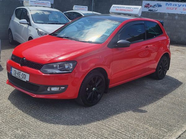 Volkswagen Polo Hatchback, Petrol, 2013, Red