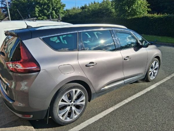 Renault Grand Scenic MPV, Diesel, 2021, Grey
