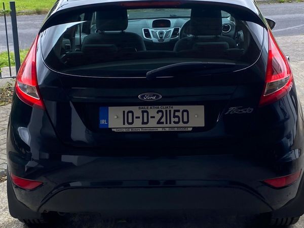 Ford Fiesta Hatchback, Petrol, 2010, Black