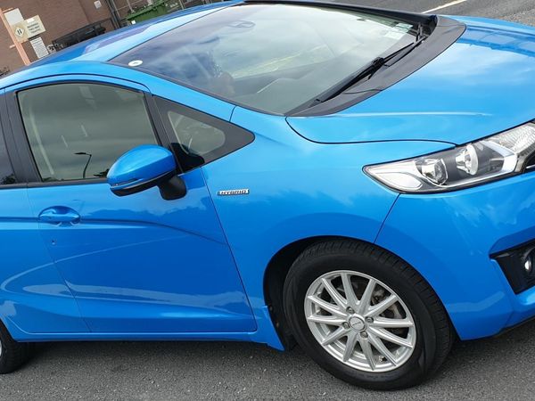 Honda Fit Hatchback, Petrol Hybrid, 2016, Blue