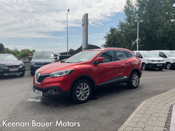 Renault Kadjar Hatchback, Diesel, 2017, Red