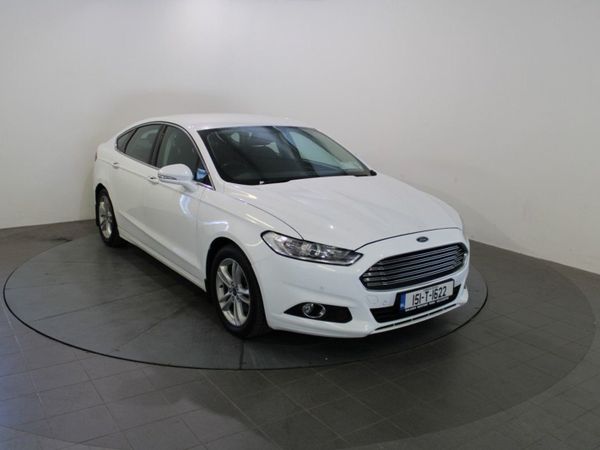 Ford Mondeo Hatchback, Diesel, 2015, White