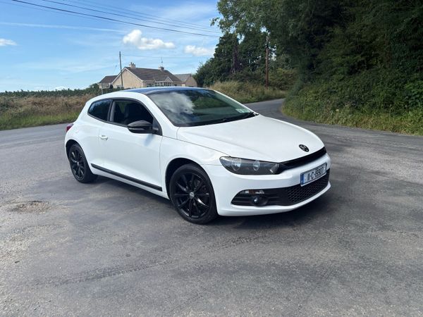 Volkswagen Scirocco Hatchback, Diesel, 2011, White