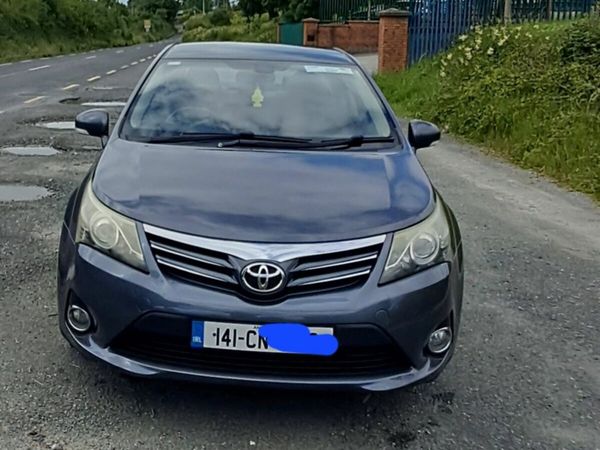 Toyota Avensis Saloon, Diesel, 2014, Blue