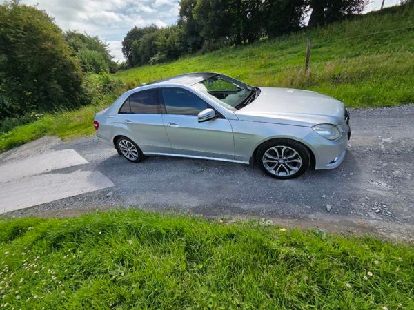 Mercedes-Benz E-Class Saloon, Diesel, 2010, Silver