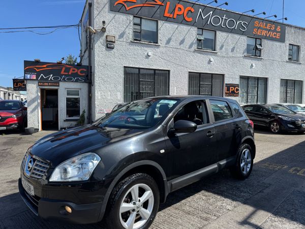Nissan Qashqai Hatchback, Diesel, 2010, Black