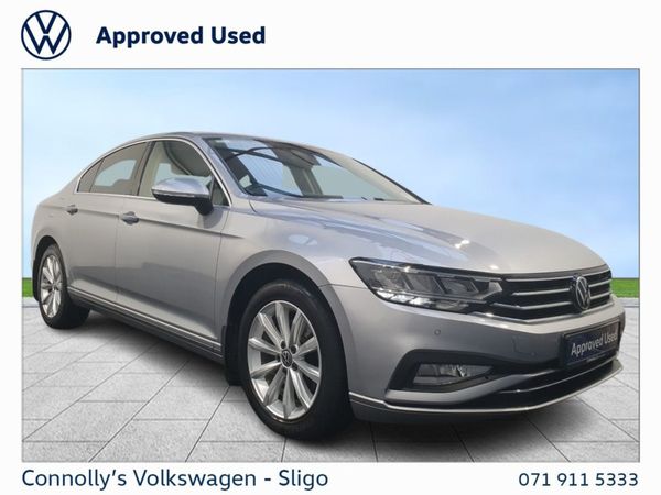 Volkswagen Passat Saloon, Diesel, 2021, Silver