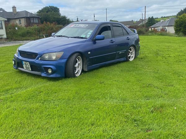 Lexus IS Saloon, Petrol, 2003, Blue
